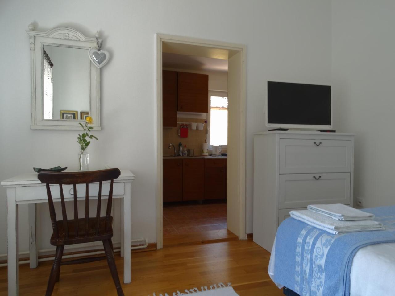 Marijana - Center Apartment *